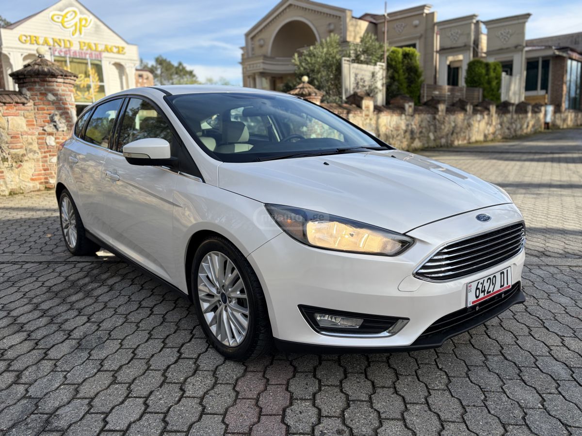Ford Focus - фото 3