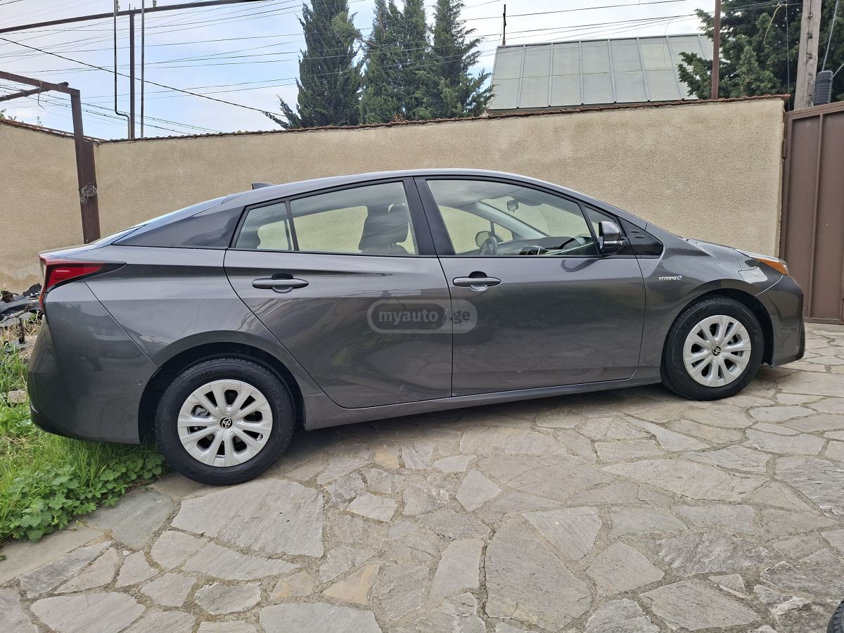 Toyota Prius - фото 10