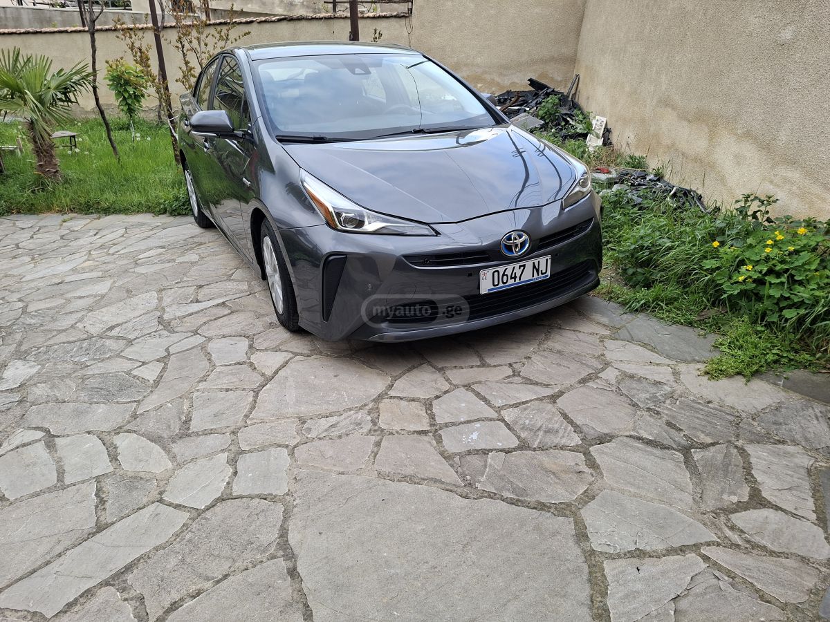 Toyota Prius - фото 5
