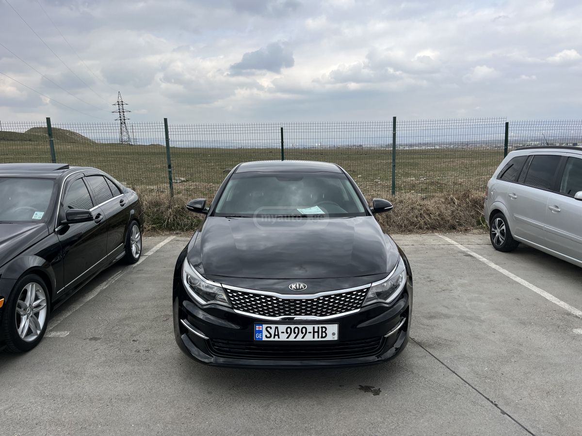 Kia Optima - фото 1