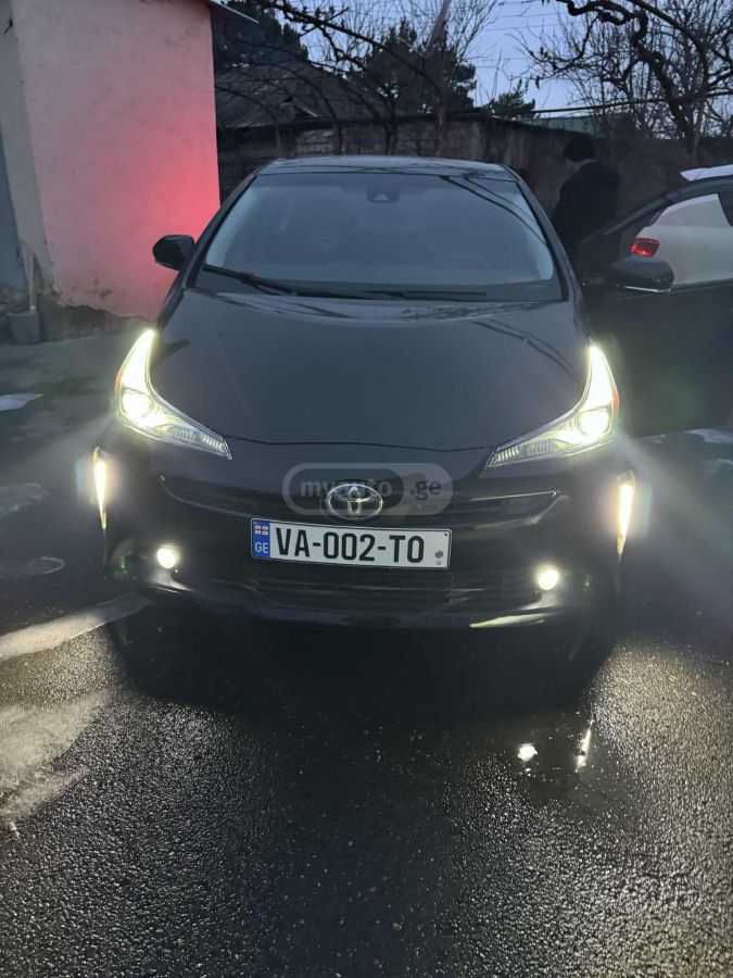 Toyota Prius - фото 3