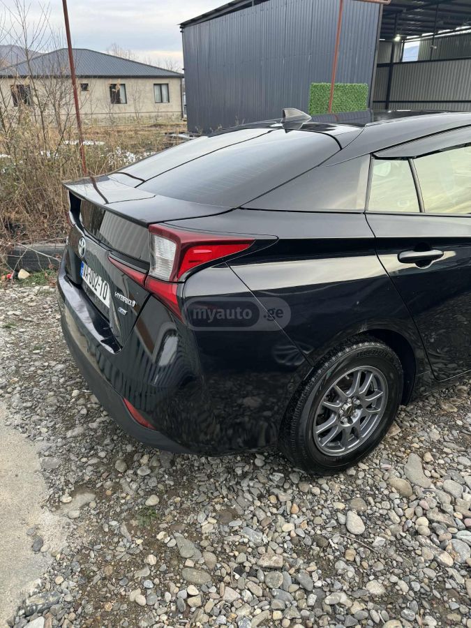 Toyota Prius - фото 5