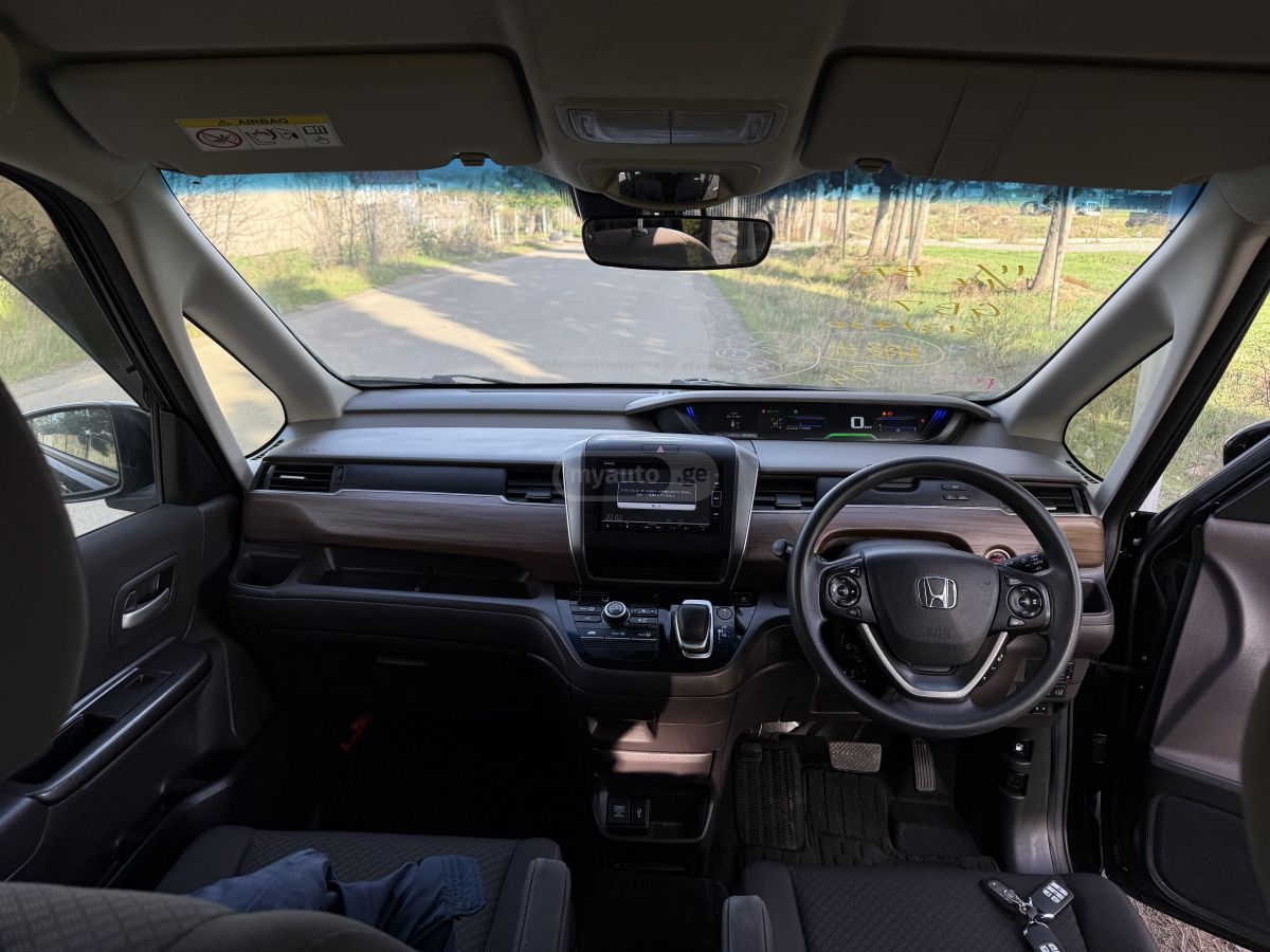 Honda Freed - фото 14