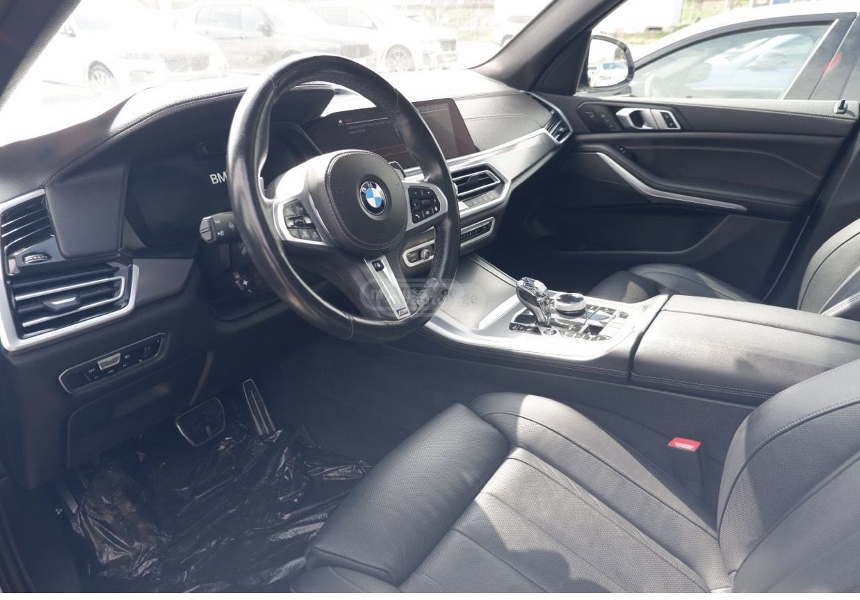 BMW X5 - фото 10