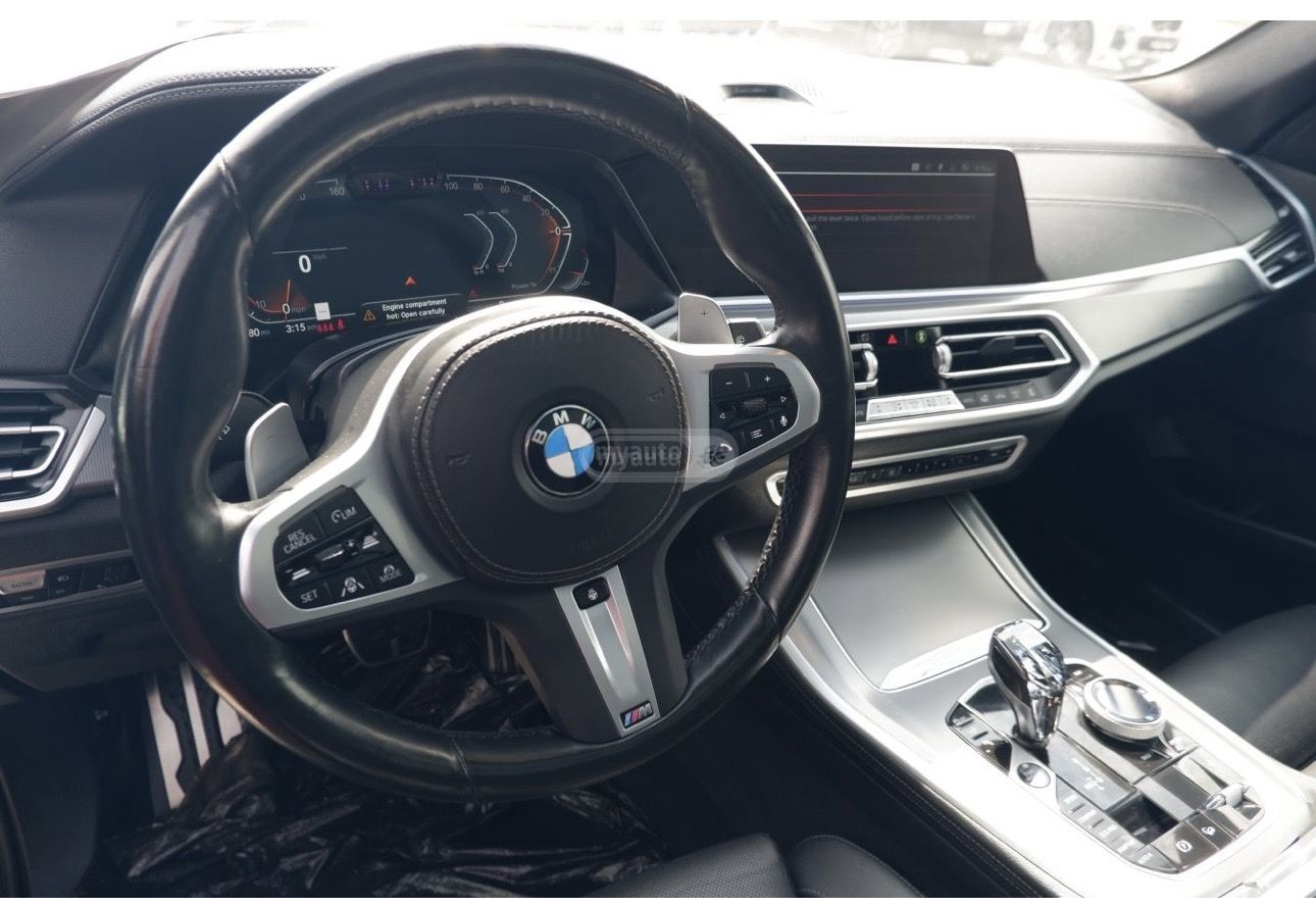 BMW X5 - фото 12