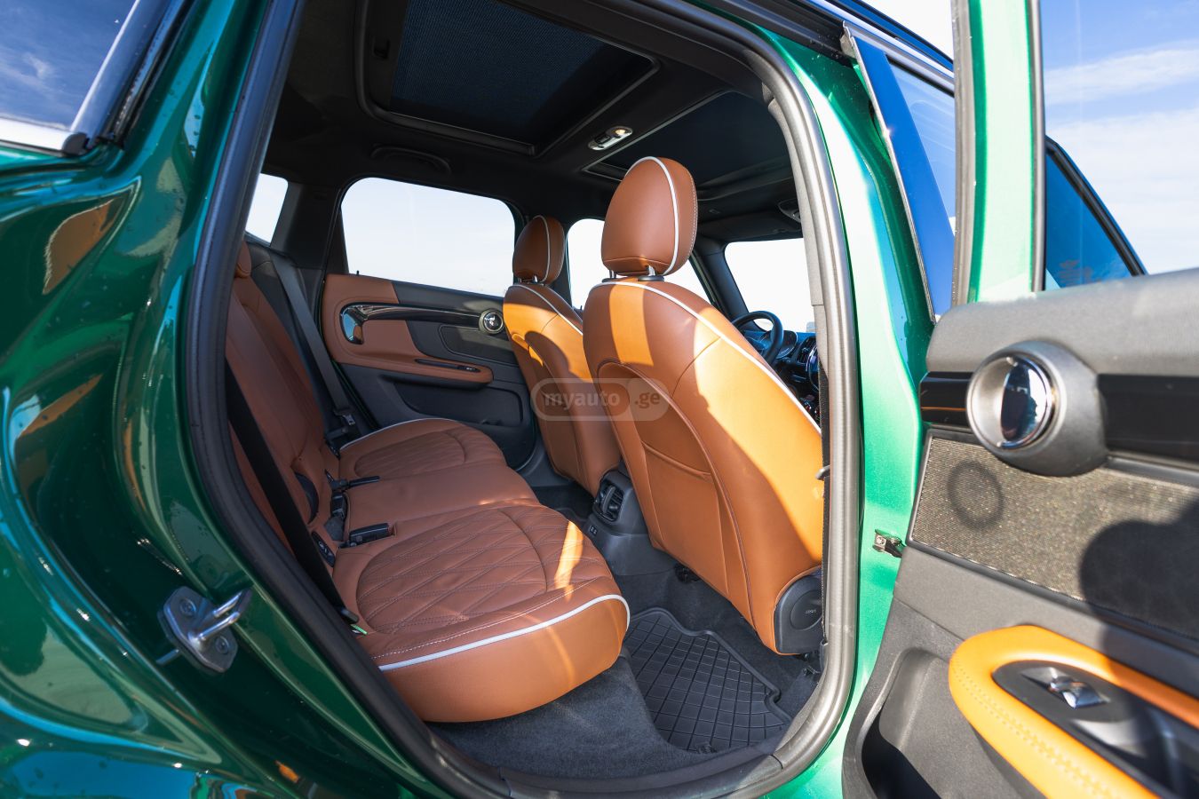 MINI Mini Cooper — миниатюра 5