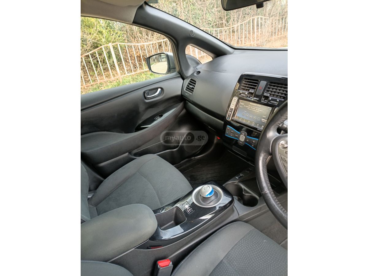 Nissan Leaf - фото 14