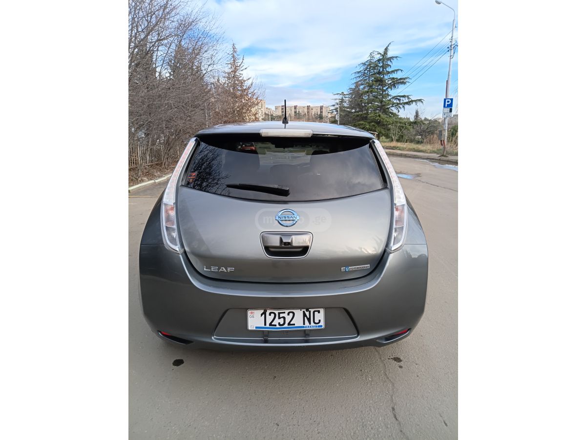 Nissan Leaf - фото 3