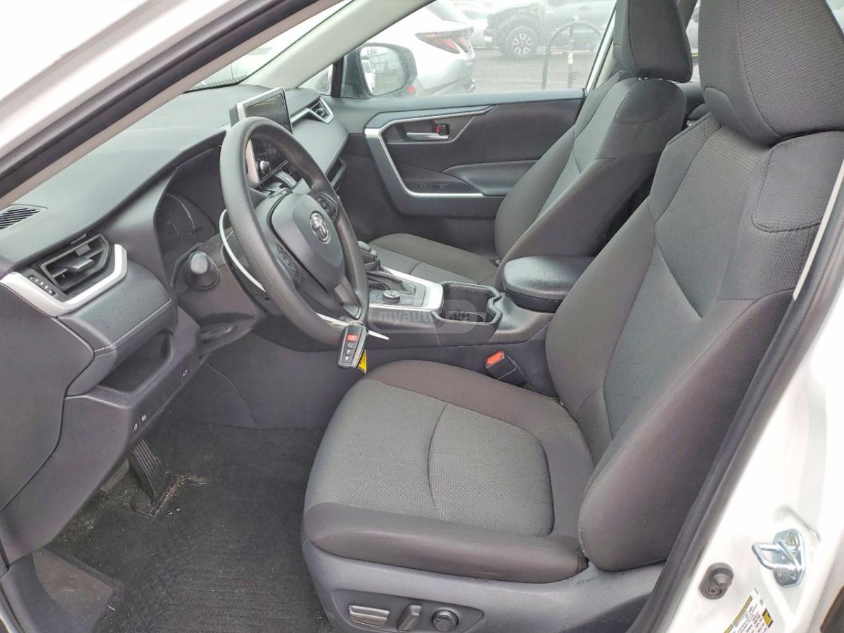 Toyota XLE — миниатюра 7