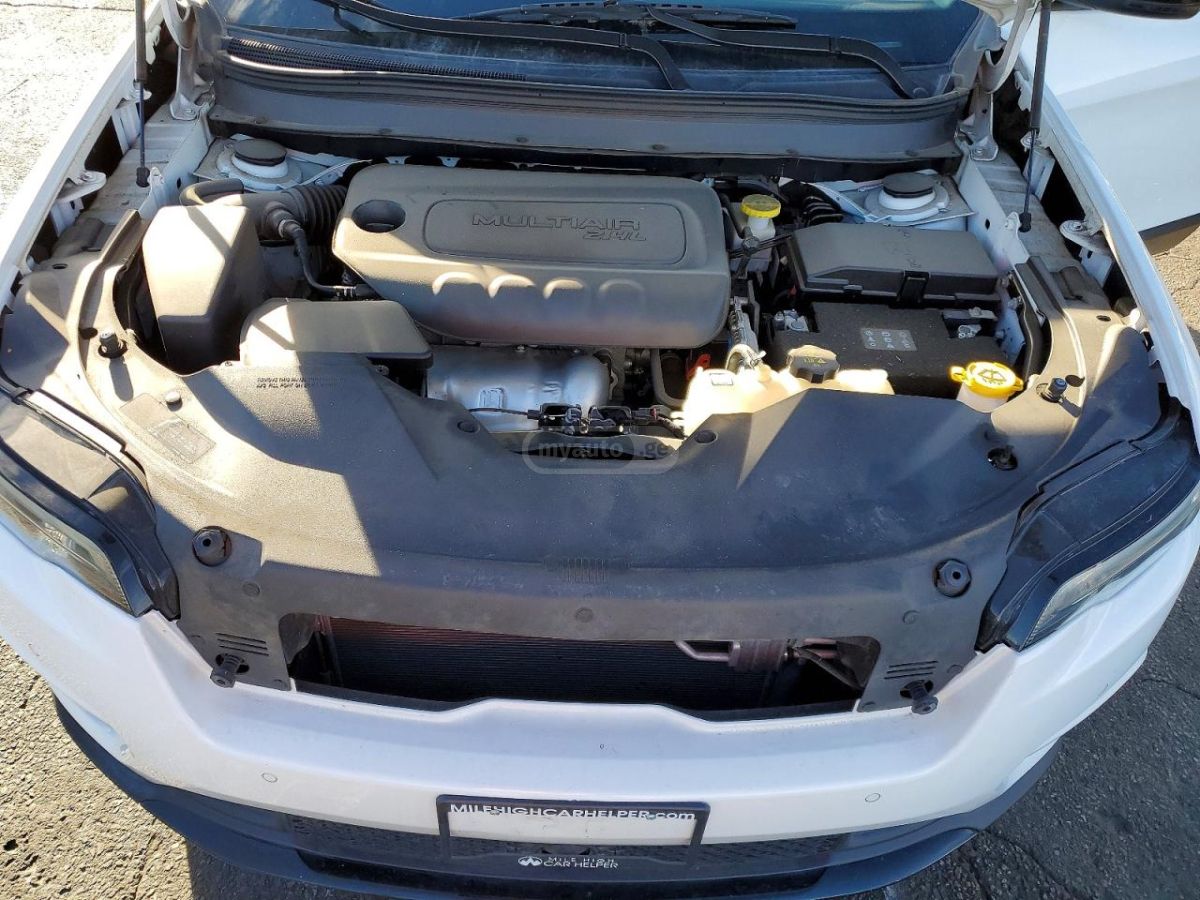 Jeep Cherokee 2023 — миниатюра 11