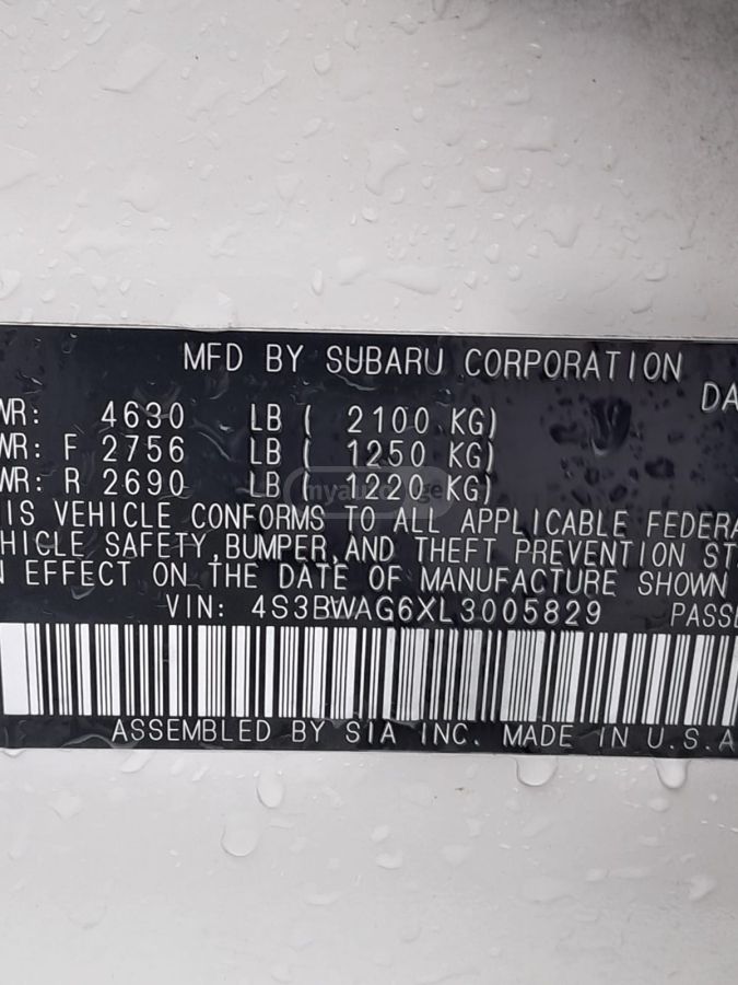 Subaru Legacy - фото 4