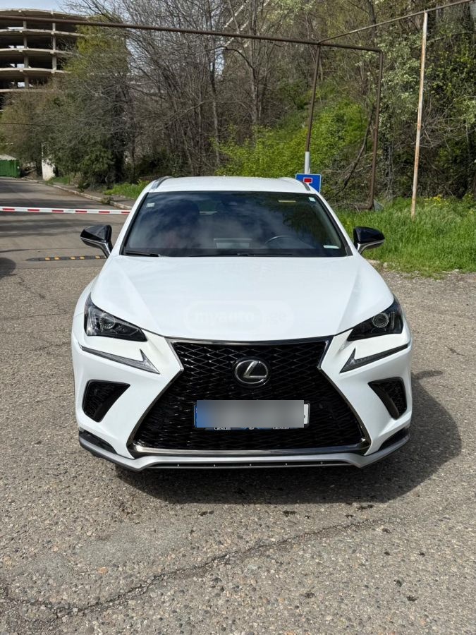 Lexus NX 300 - фото 3