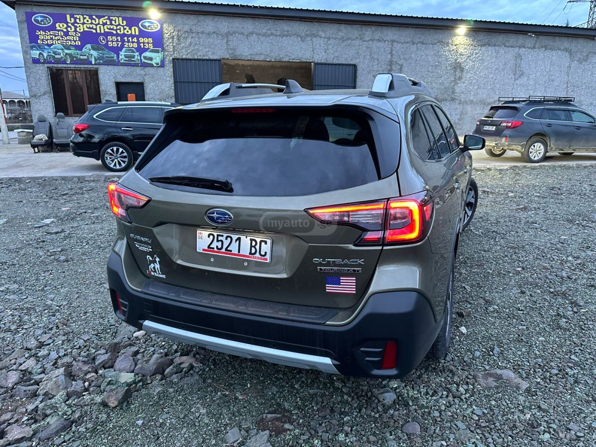 Subaru Touring XT 4dr All-Wheel Drive — миниатюра 4