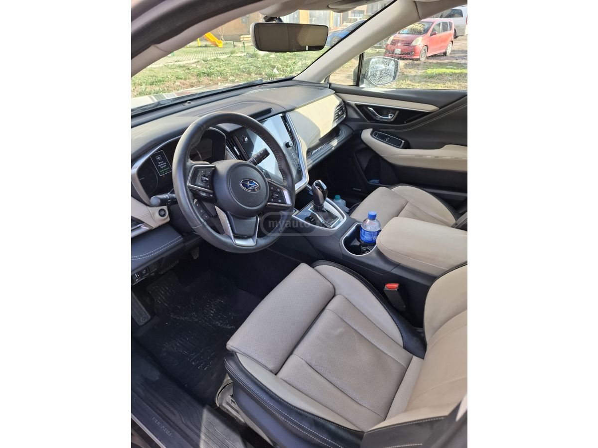 Subaru Outback - фото 1