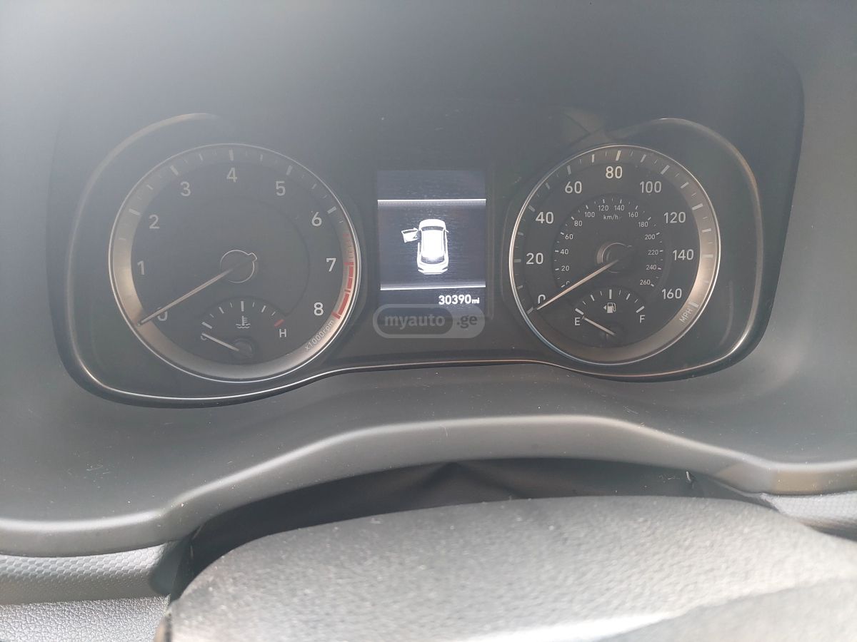 Hyundai kona - фото 1