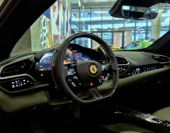 Ferrari 296 GTS 