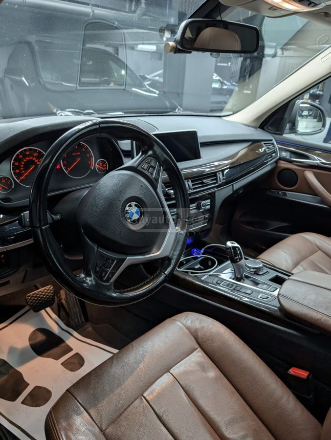 BMW X5 - фото 10