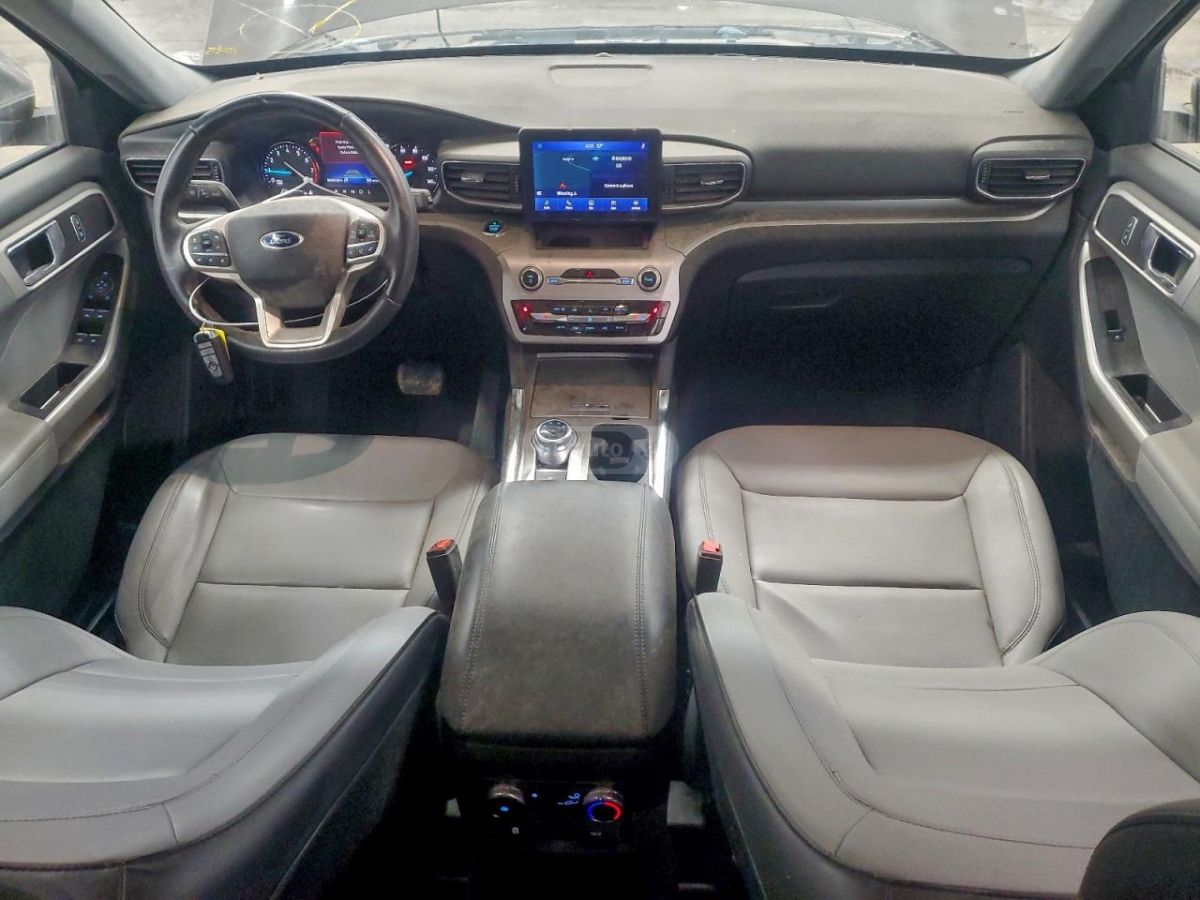 Ford Limited 4dr 4x4 Automatic — миниатюра 11