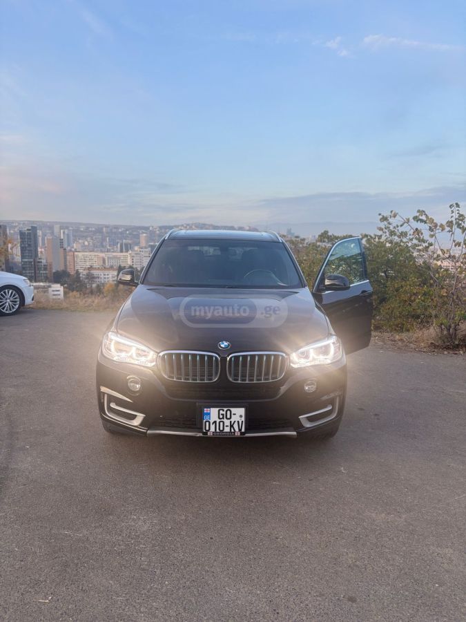 BMW X5 - фото 3