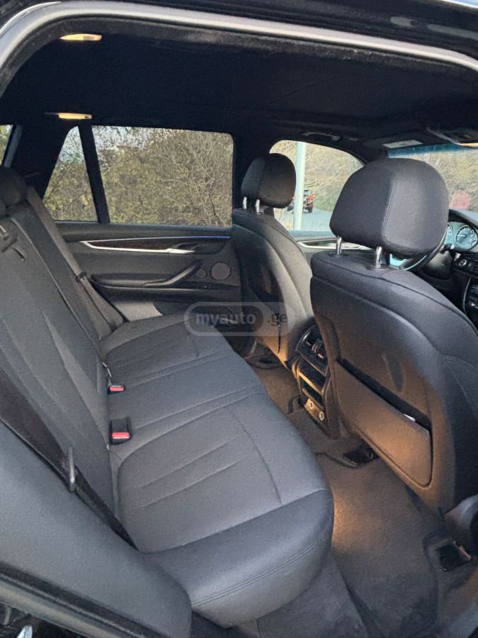 BMW X5 - фото 5
