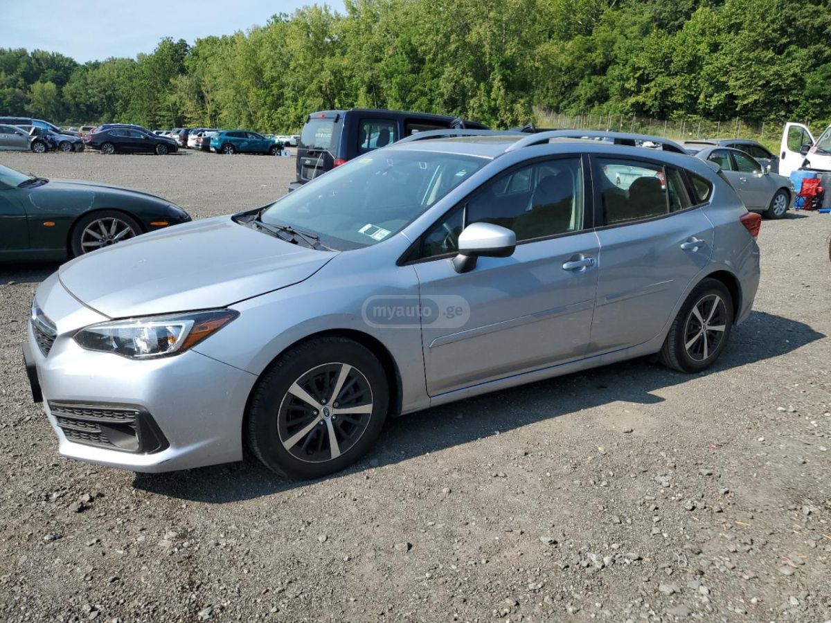 Subaru Impreza - фото 1