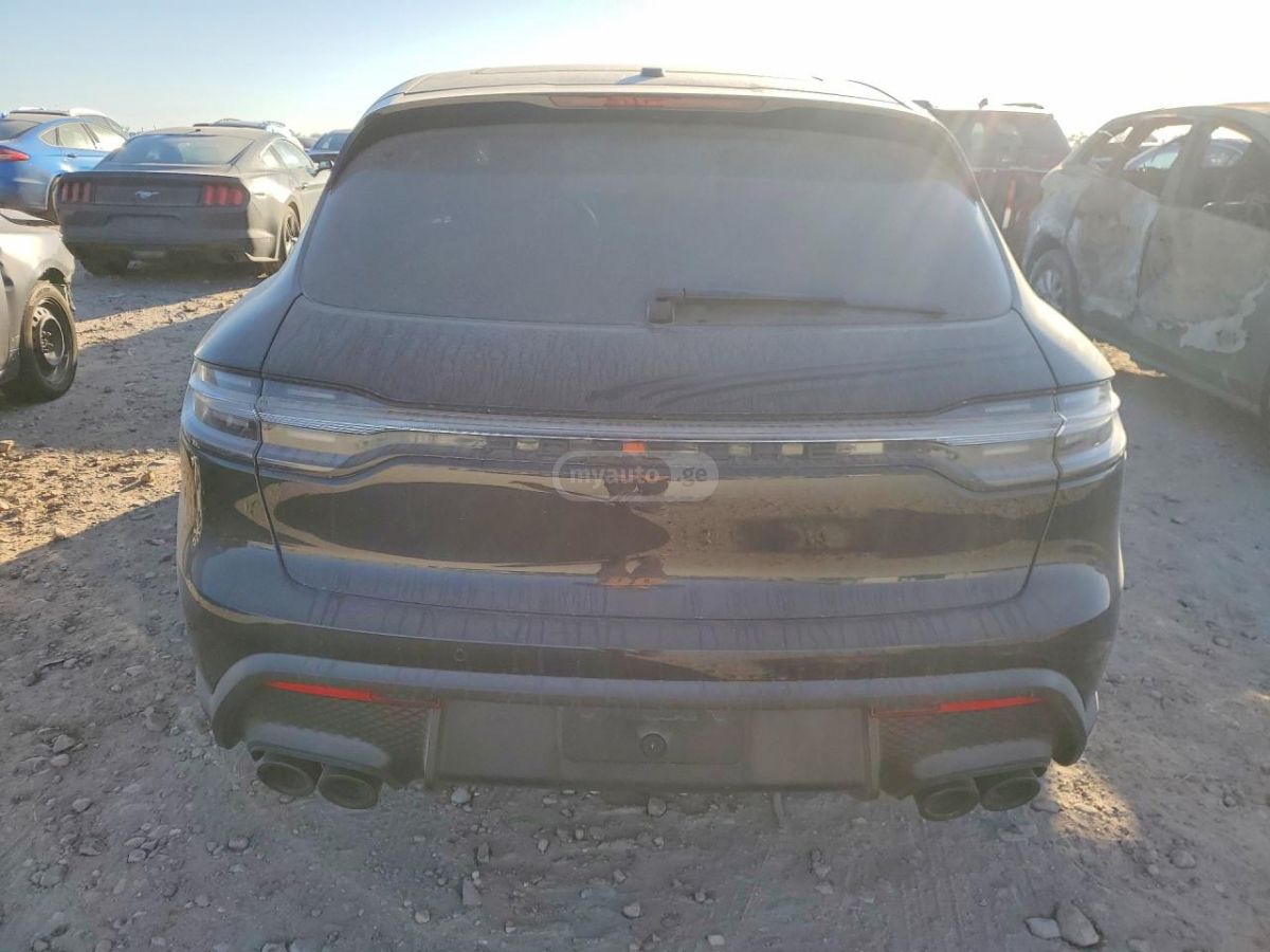 Porsche Macan - фото 6