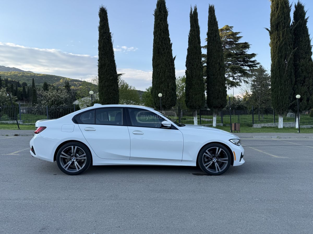 BMW 330 - фото 7