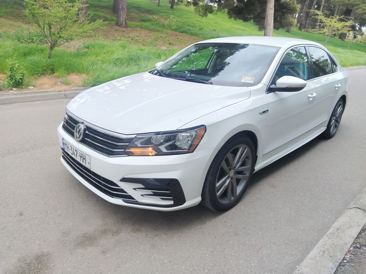 Volkswagen Passat - фото 2