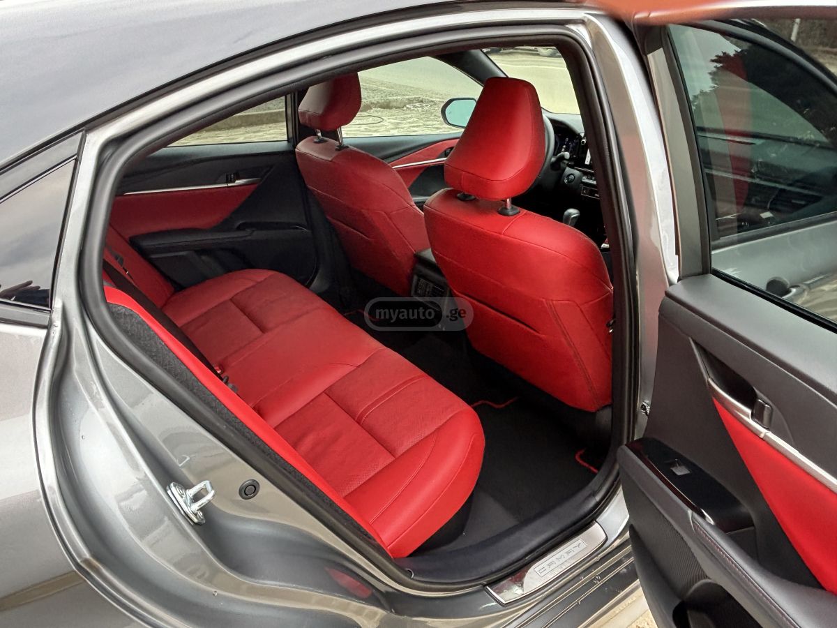 Toyota xse — миниатюра 10