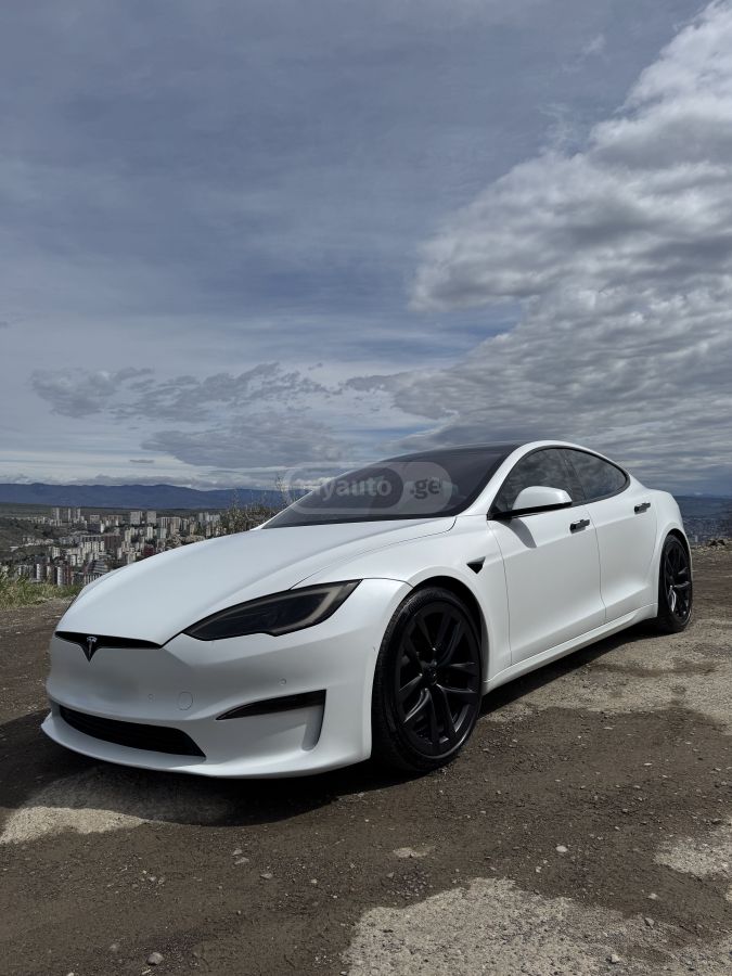Tesla Model S 2022 — фото 9 купить в Москве