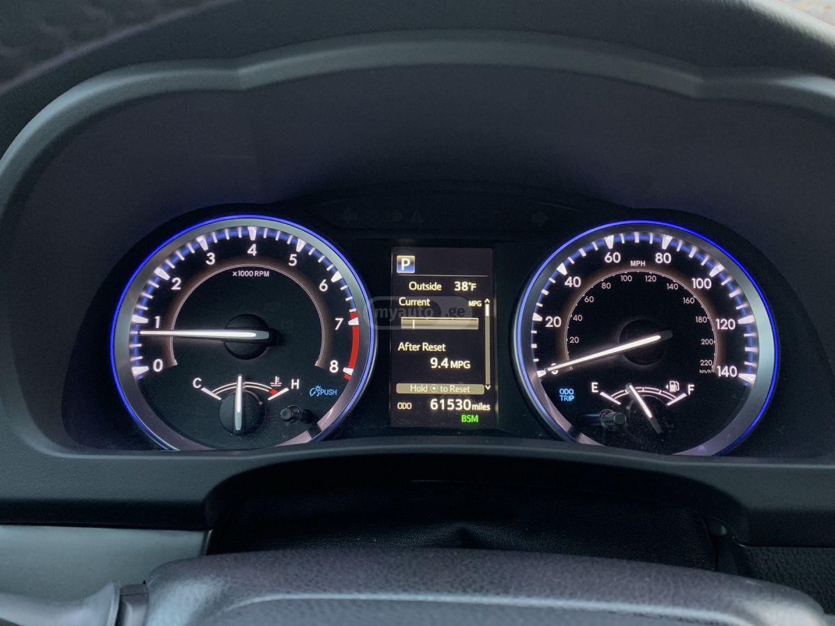 Toyota Highlander - фото 12