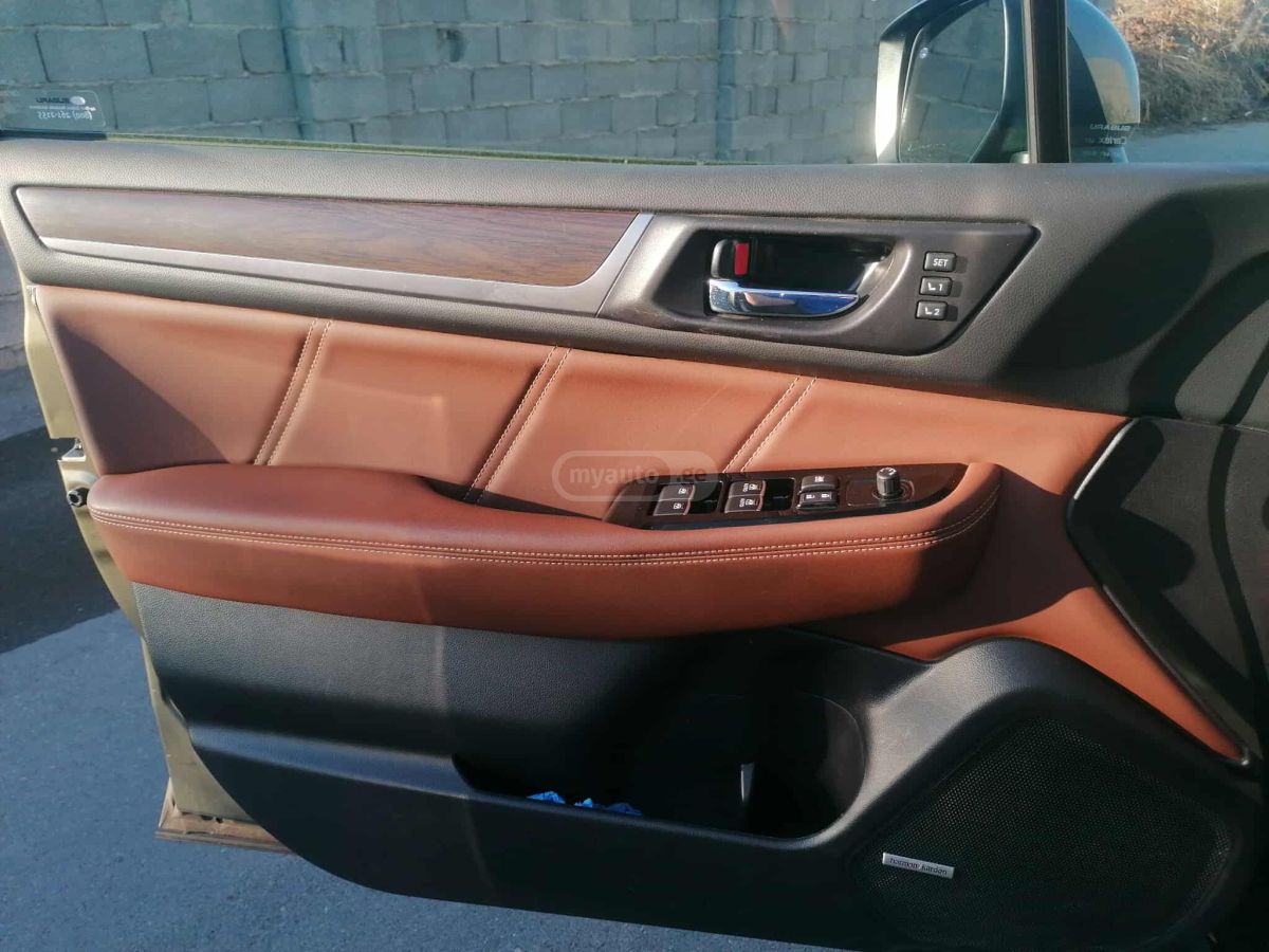 Subaru Outback - фото 8
