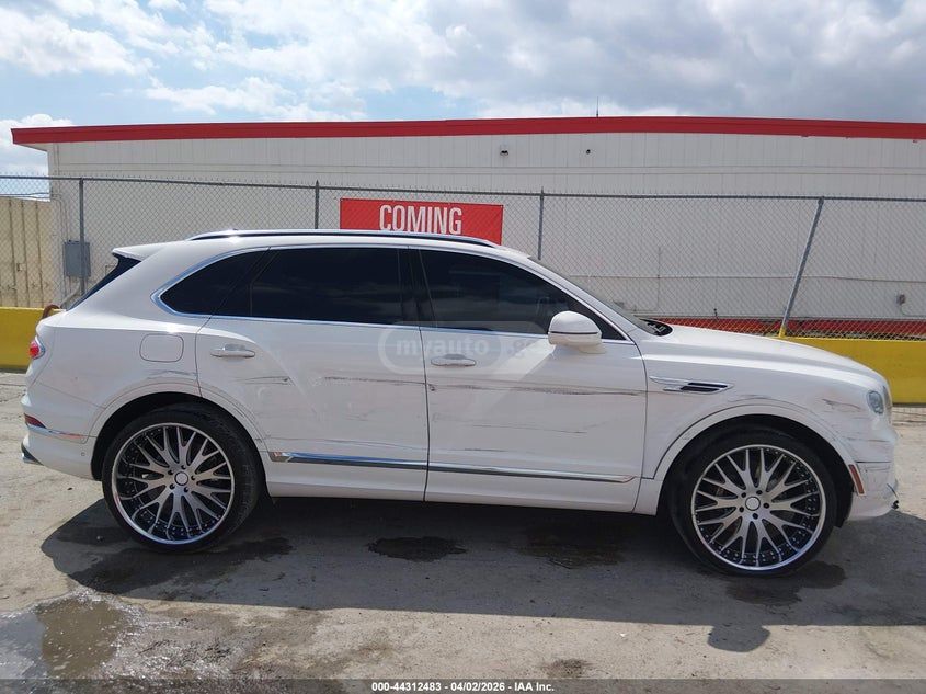 Bentley Bentayga - фото 5