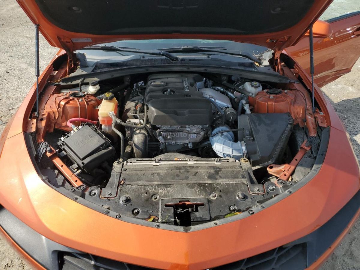 Chevrolet Camaro 1LS 2dr Coupe Manual 2022 — миниатюра 10