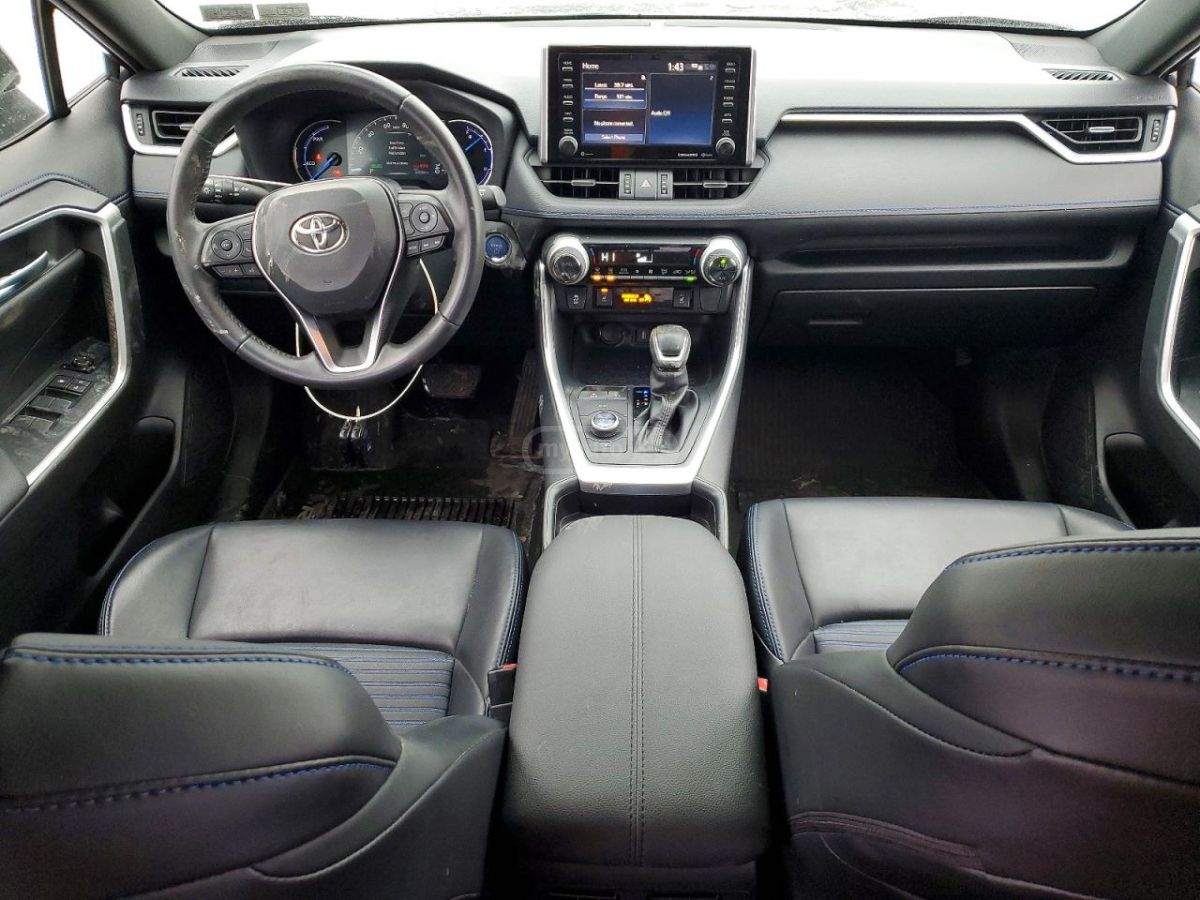 Toyota RAV 4 - фото 8