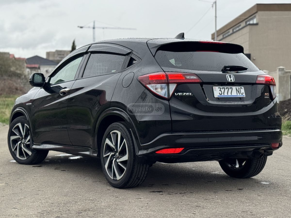 Honda Vezel - фото 3