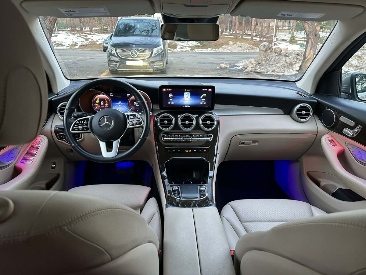 Mercedes-Benz GLC 300 - фото 5