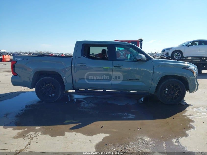 Toyota Tundra - фото 11