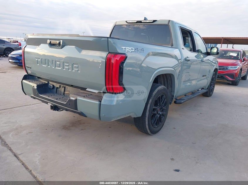 Toyota Tundra - фото 4