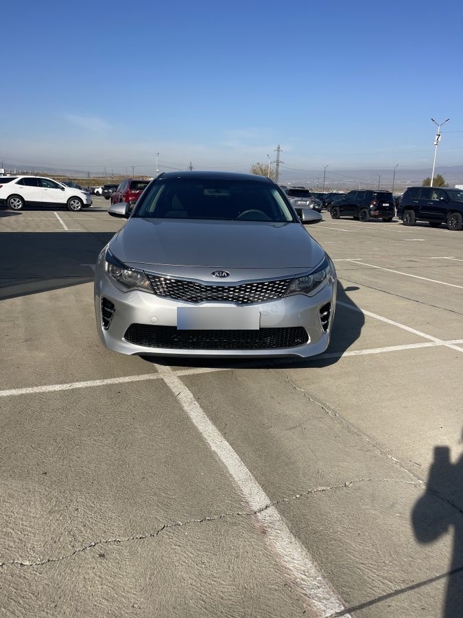 Kia Optima - фото 1