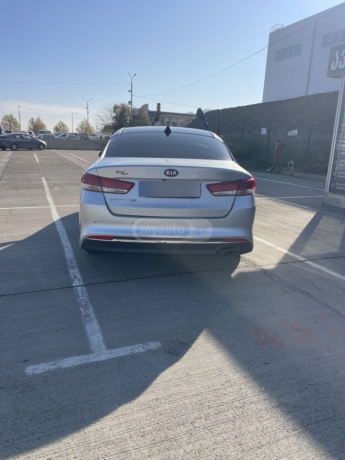 Kia Optima - фото 3