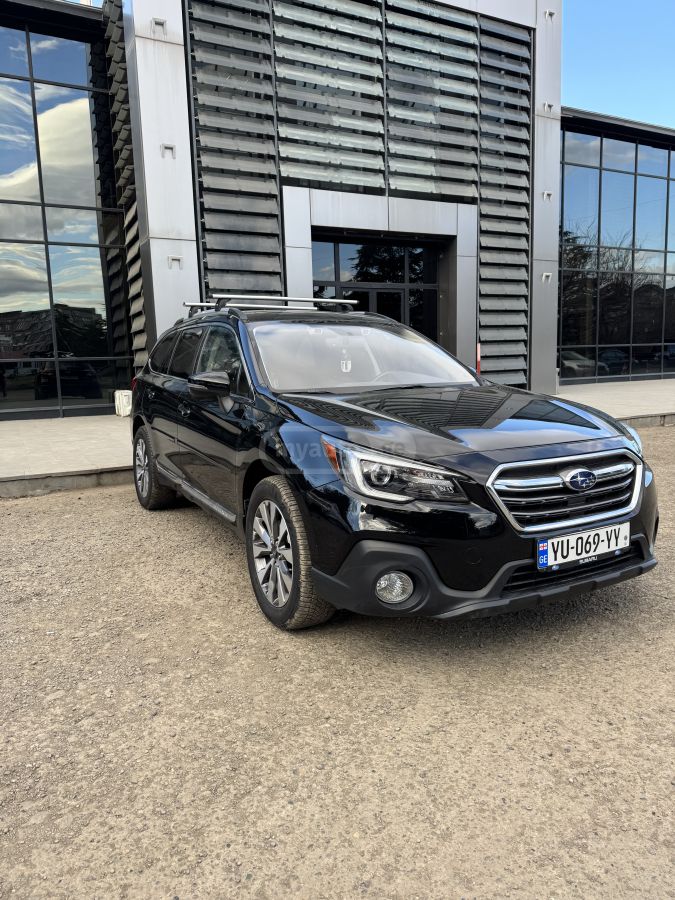 Subaru Outback - фото 1