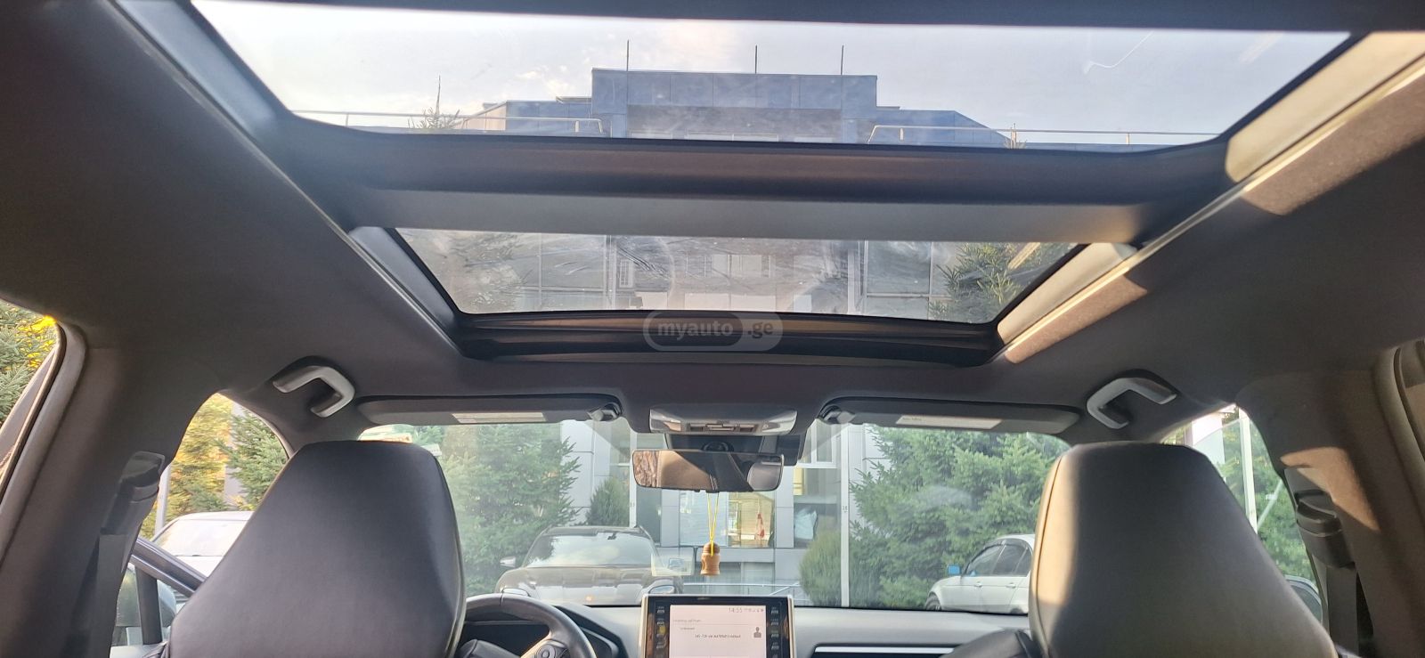 Toyota RAV 4 - фото 6