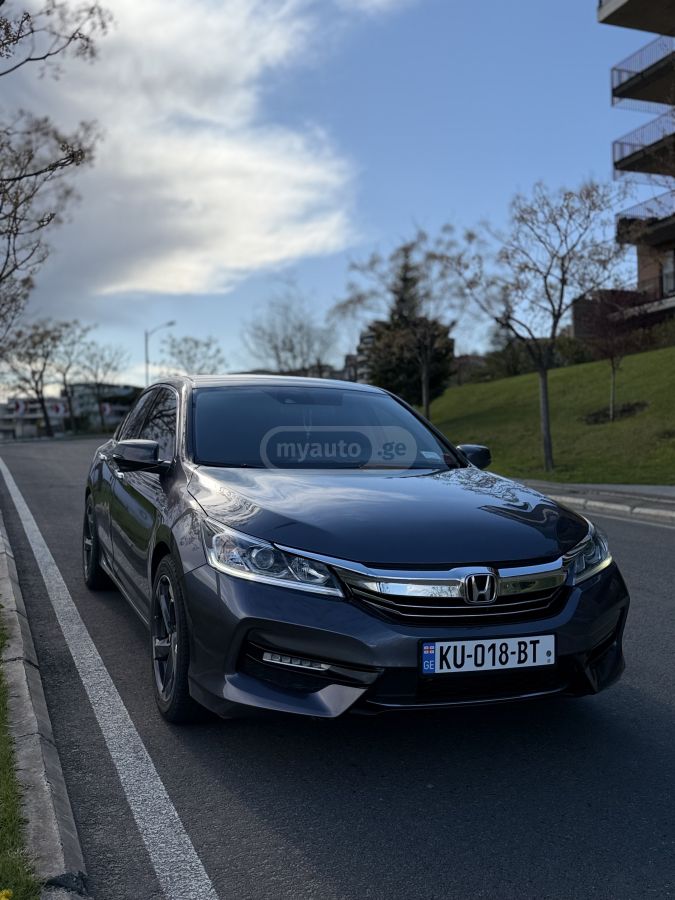 Honda Accord - фото 4