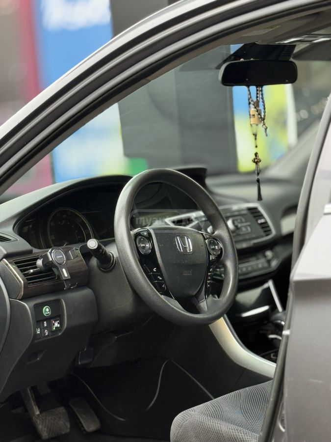 Honda Accord - фото 9