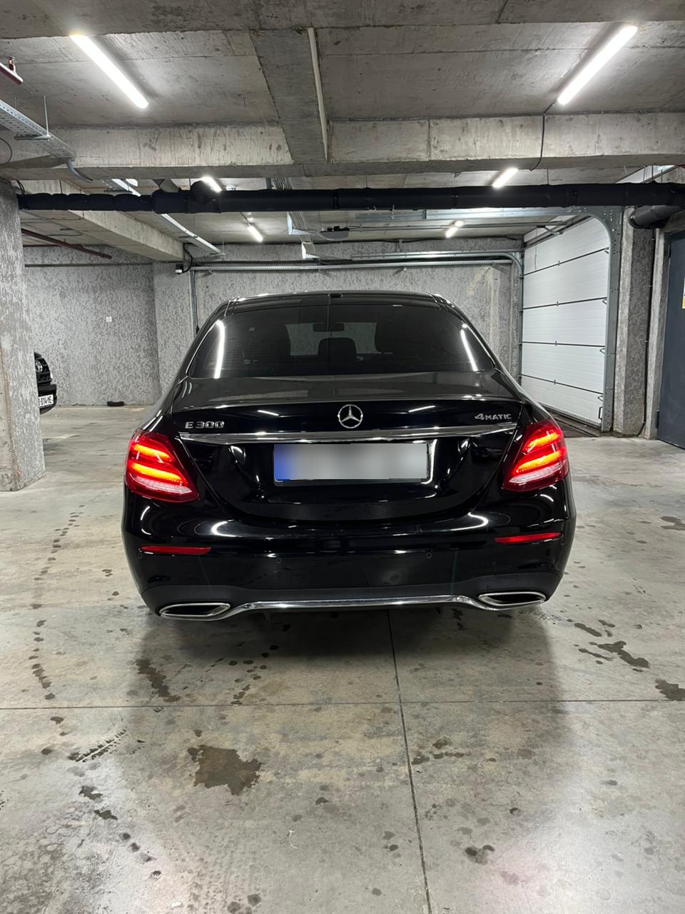 Mercedes-Benz E 300 - фото 2