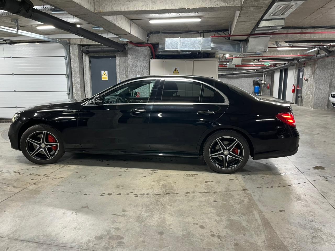 Mercedes-Benz E 300 - фото 5