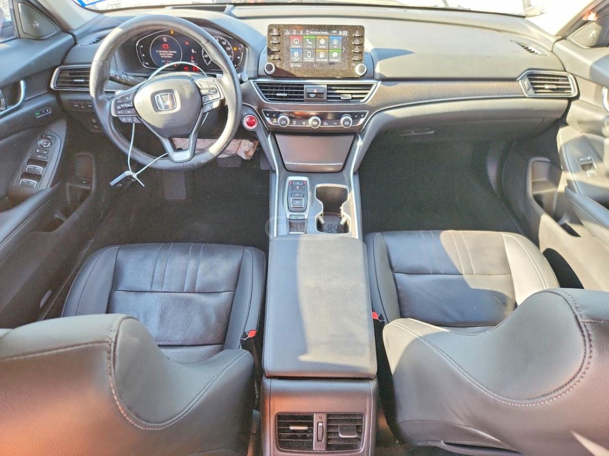 Honda Accord - фото 8