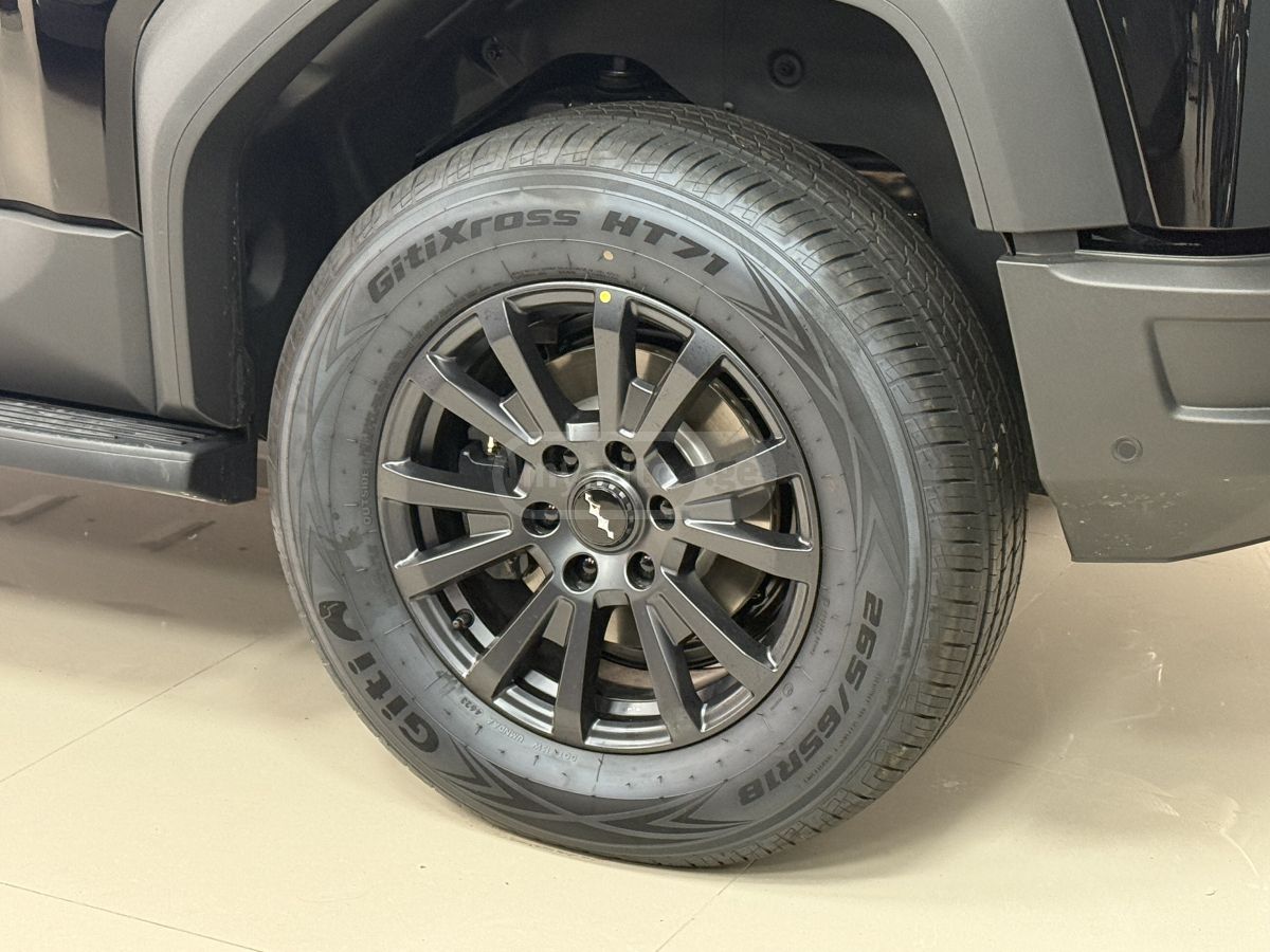 BYD Leopard 5 