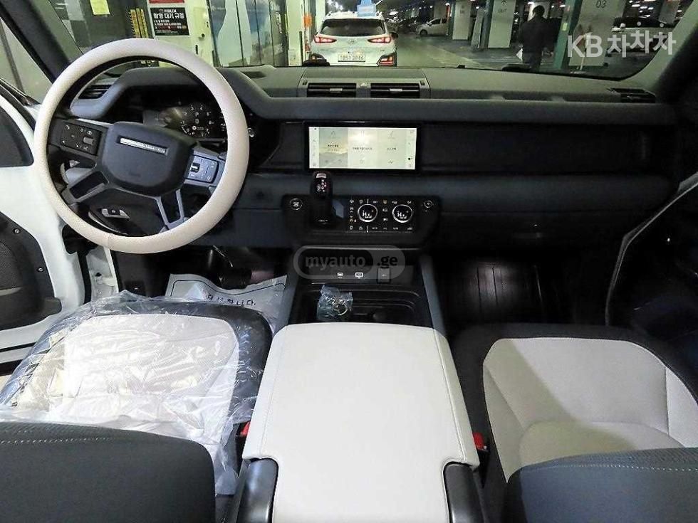 Land Rover Defender 110 2024 — миниатюра 9